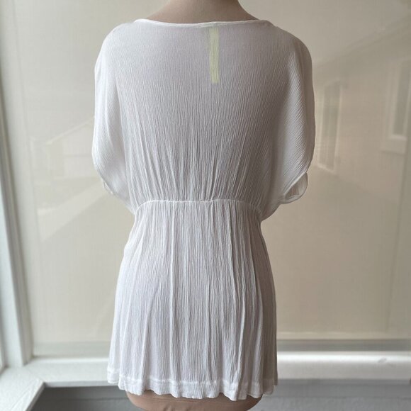 Green Dragon Women's White Embroidered  Short Sleeve Tunic Blouse, Size S - Picture 5 of 9